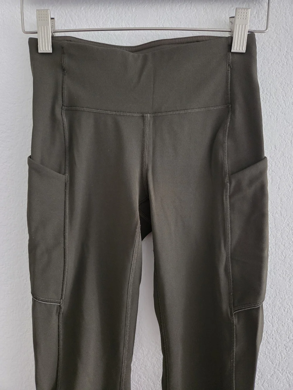 Lululemon Speed Up Tight Size 2 DWR 27